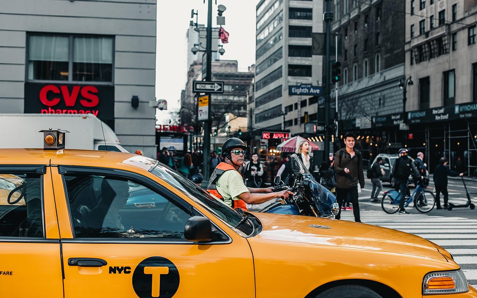 Mopa Airport taxi services